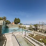 Galidon Wellness Park & 4*