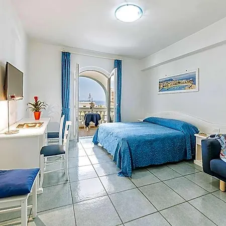 Galidon Wellness Park & מלון 4*
